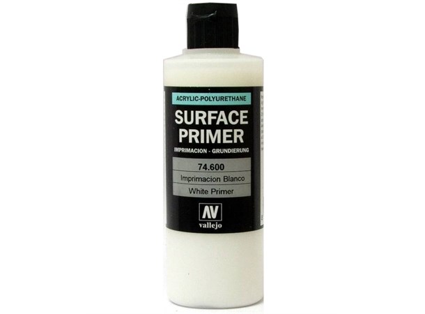Vallejo Surface Primer White Hvit 200 ml